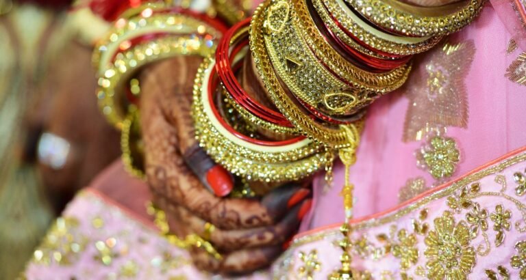 How To Look Great Using Budget Jewelry