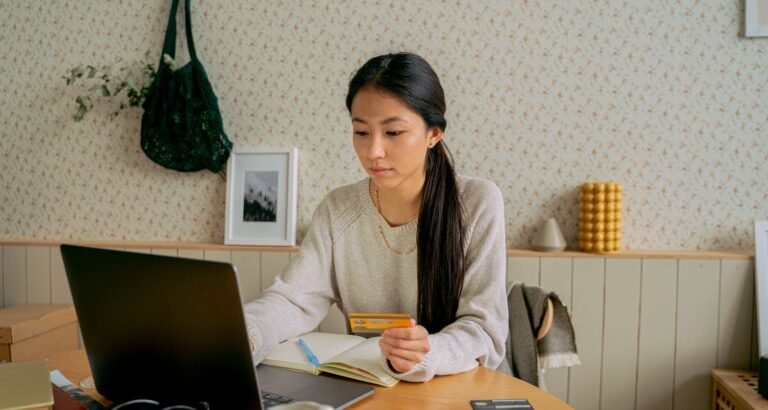 Shopping Online: How To Make Wise Choices
